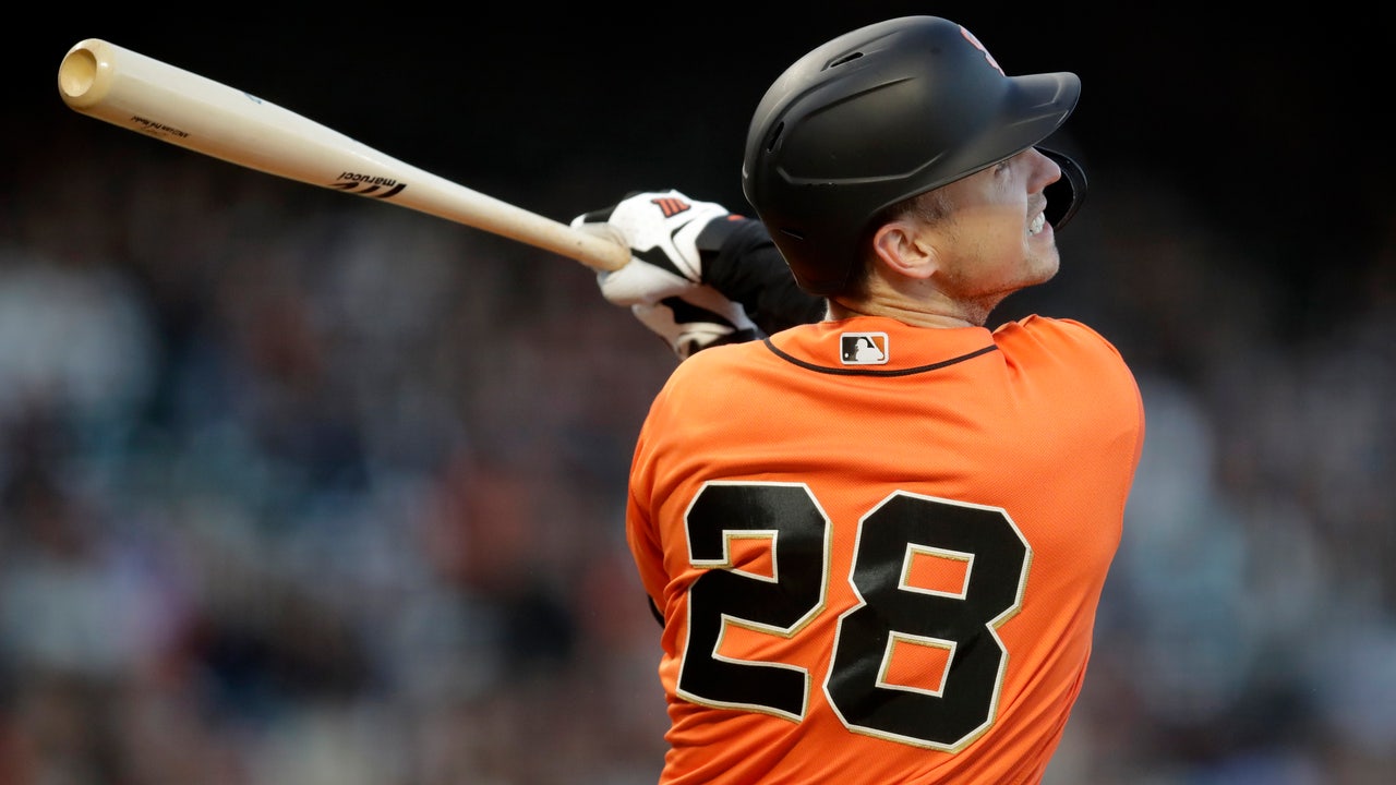 Posey breaks out of slump in Giants' 6-3 win over D-Backs